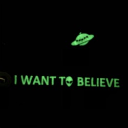 I want to believe (glow in the dark)