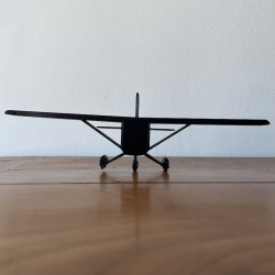 Silhouette Cessna Front